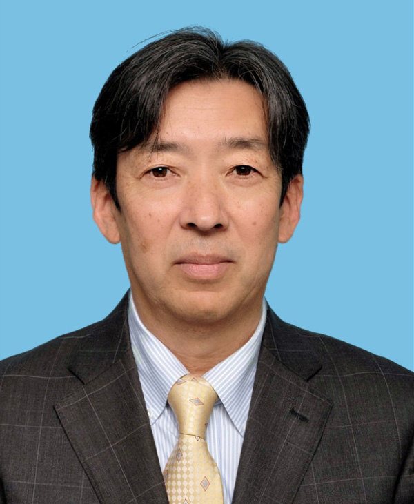 総監督兼副部長 荒木　　純